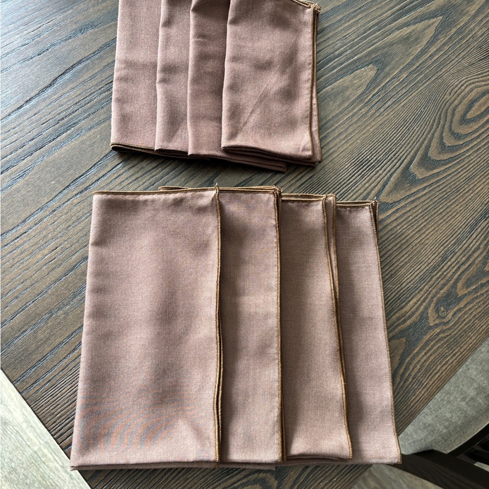 Brown Cloth Napkins Set - Used for Thanksgiving and no longer need!